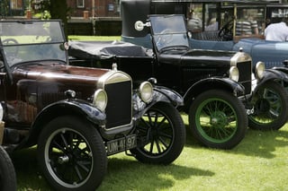 Jul-Creative-Manufacturing-Industry-Model-T-Ford.jpg